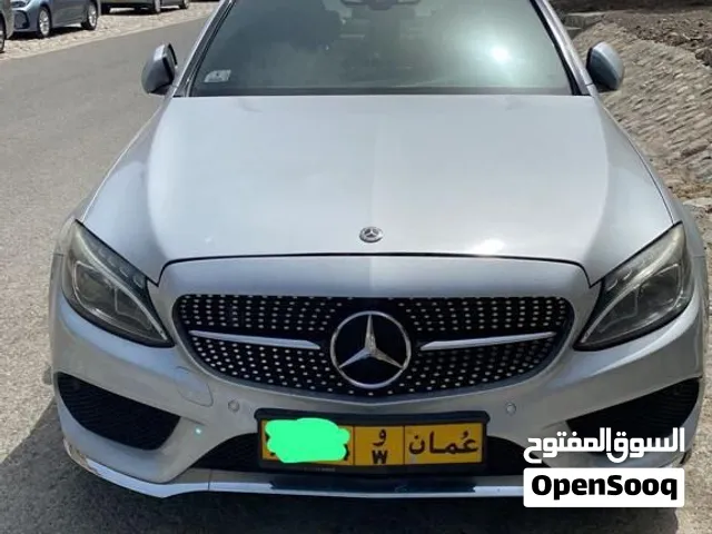 مرسيدس بنز C 300 موديل 2019 خليجية مستعملة بحالة ممتازة