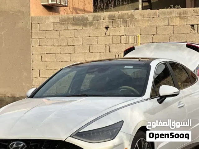 هونداي سوناتا 2021 ابيض صدفي لمتد فول اعلى فئة