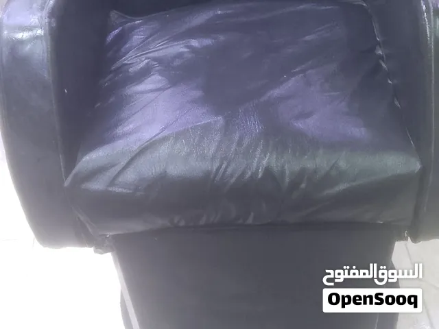 كرسي حلاقه مستعمل في اربد