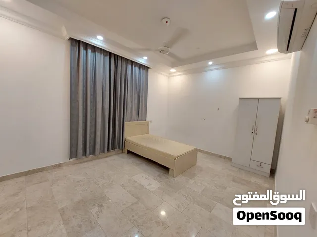 فرصة مميزة للسكن للموظفات في بوشر و الغبرة  السعر شامل
