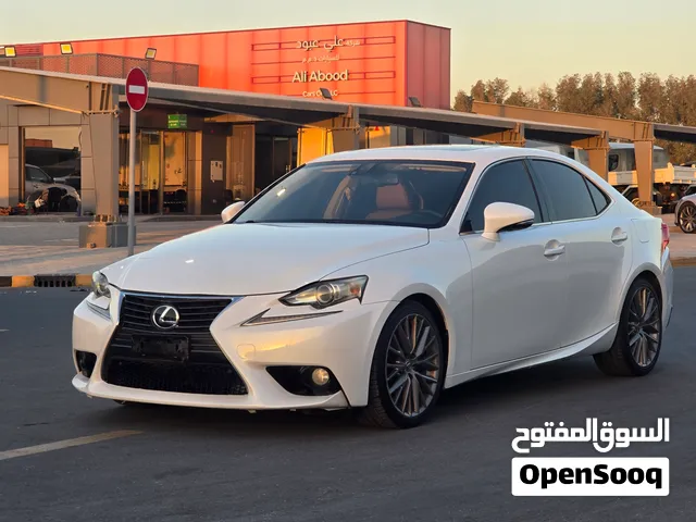 Used Lexus IS in Sharjah