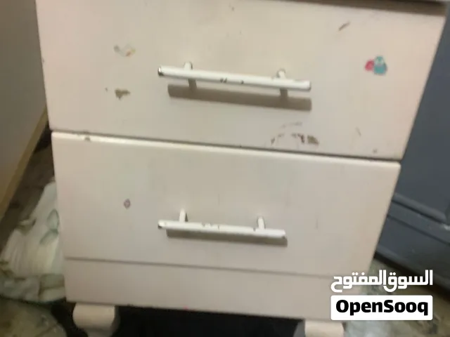 كومدي جانبي للجرباية للبيع