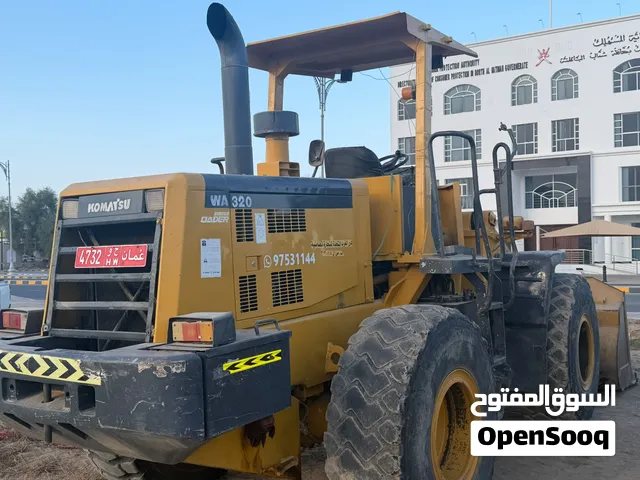 shawel 2004 model very good condition in sohar kamatsu