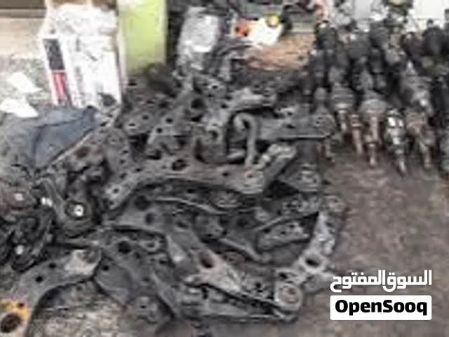 شروه حاويه 24 قدم فيها جميع قطع الميكانيك والبودي لجميع سيارات الهايبرد بسعر البلاش اقرا الاعلان