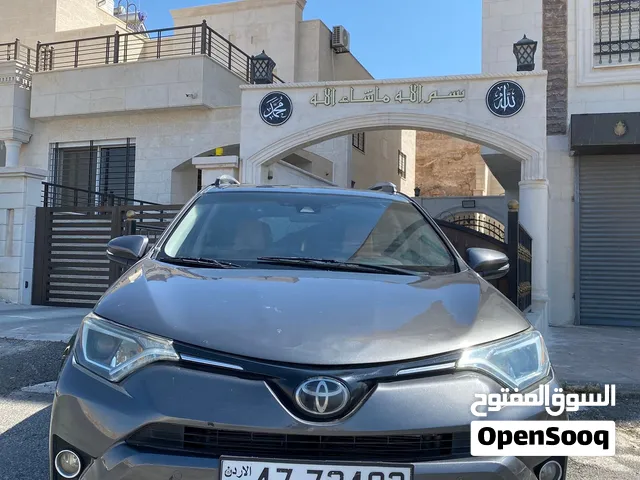 Used Toyota RAV 4 in Amman