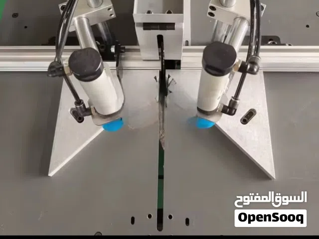 للبيع: ماكينة قص ألمنيوم ممتازة (جديدة كرت) Industrial Aluminium Cutting Machine Brand New(Factory)