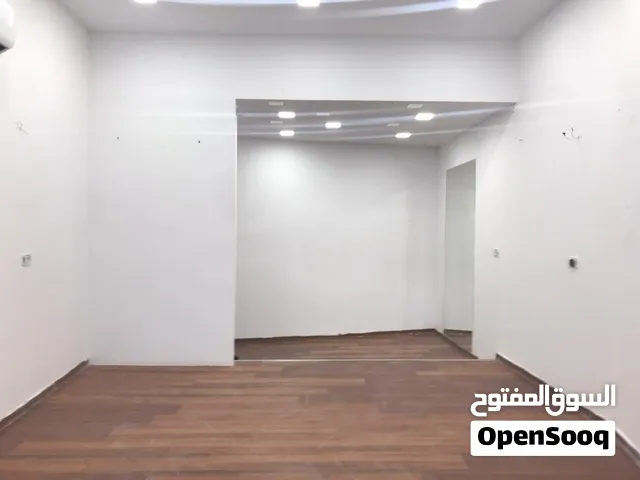 محل للايجار في الحشان سوق الجمعه