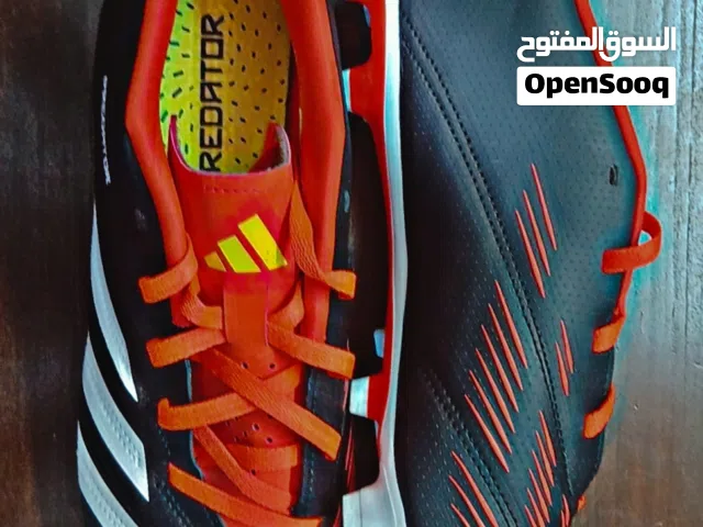 احذية جديد