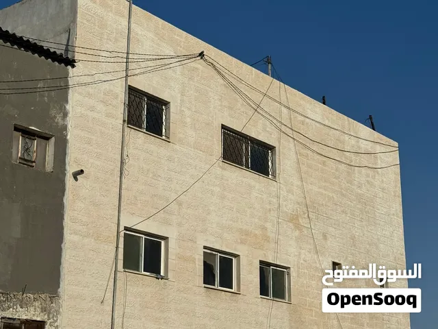 عمارة سكنية للبيع مكونة من 3 شقق طابقية مساحة 135 للشقة تشطيب ديلوكس