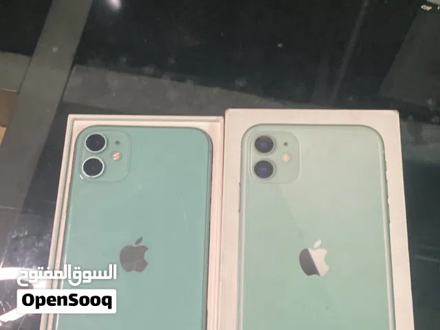 Apple iPhone 11 64 GB in Northern Governorate
