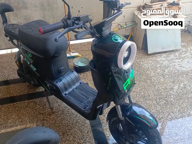 دراجة شحن R9نظيفه