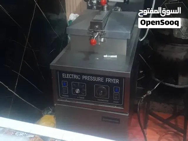 عدة مطعم بروست وفلافل متكامله