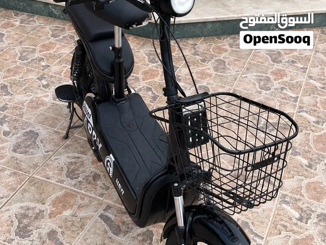 سكوتر كهرباىي