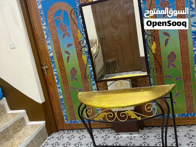 ميز كلدور منزلي