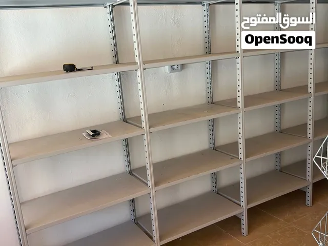 وحدات رفوف عرض وتخزين