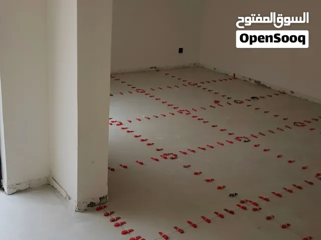 معلم بلاط في الطايف