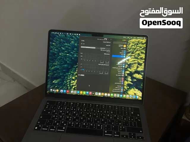 MacBook Air m3 مستعمل استعمال استعمال جداً خفيف