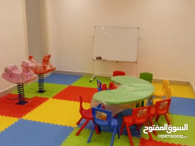 تفصيل غرفة العاب مع فوم وحصان  زنبركي 500 دينار
