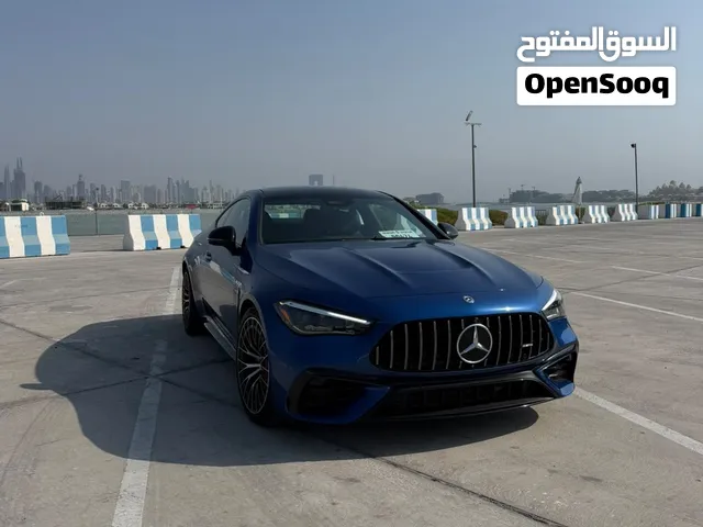 سيارة جديدة ممشاها قليل وحادتها بس باب غيرناه