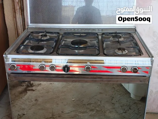 طباخ كريازي شغال عيون وفرن جاهز  250 الف عنوان زبير يوجد توصيل بصرة