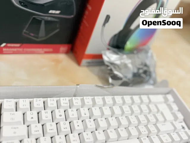 كيبورد ميكانيكي مع اضاءة + ماوس لا سلكي مع قطعة بلوتوث + سماعات راس مع اضاءة للبيع جديد بسعر العرض