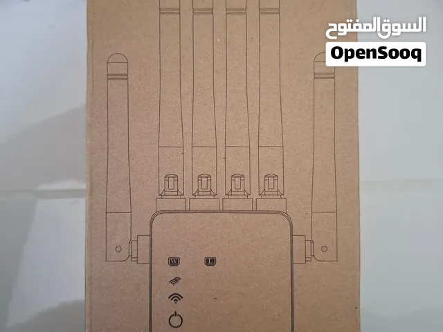 مقوي شبكة مدى كبير