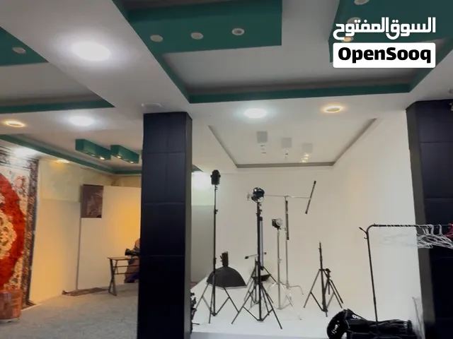 ستوديو بيع