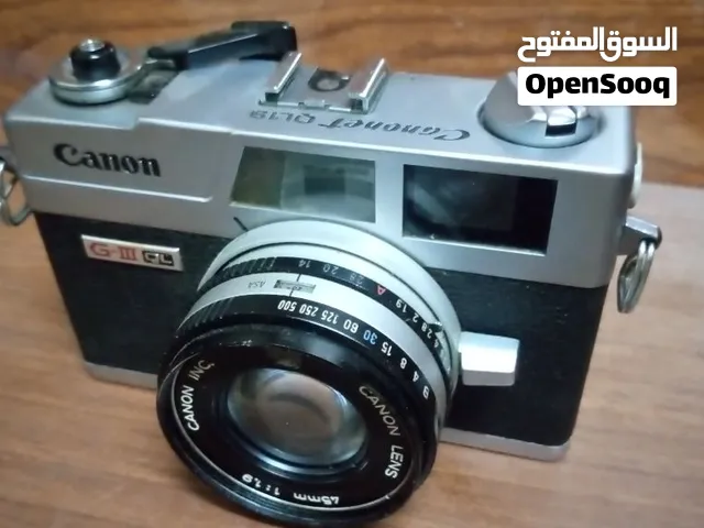 كاميرا كانون ياباني مع فلاش كانون
