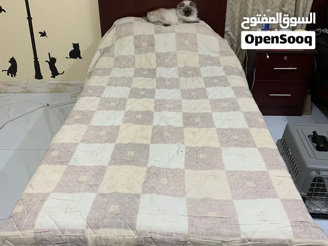 سرير فردي تفصيل