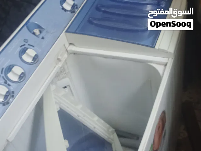 غساله LG 18الكيلو مستعمله سنه غساله نضيفه ماشاءالله عليها بس ماتور النشافه خربان