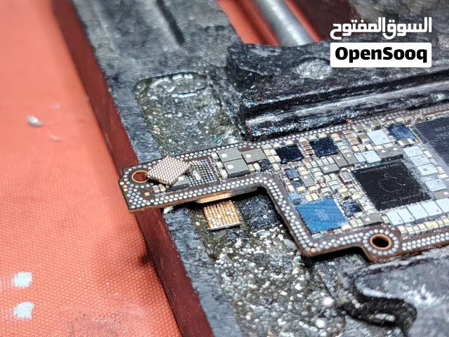 مطلوب عمل ك فني متمكن من العمل في صيانة iphone