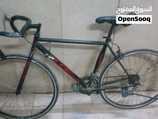 عجلة Road bike GTC ماركة felt الأمريكية  سباق مقاس 21 سرعات ع نظام قديم السعر 3500