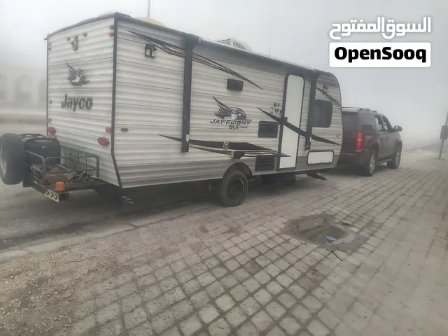 عاجل للبيع كرفان جايكو 23 قدم موديل 2019 في توسعة يتسعه من 5 الي 6 اشخاص للنوم مع مركبه شفرولية تاهو