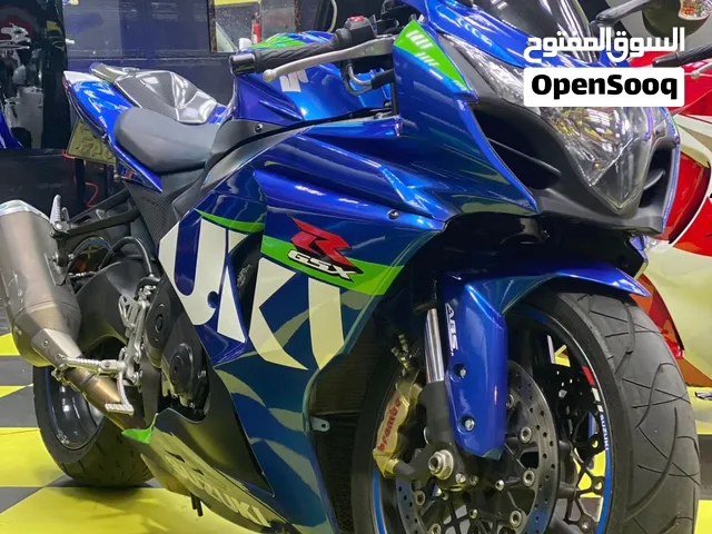 - سوزاكي 1000 GSXR