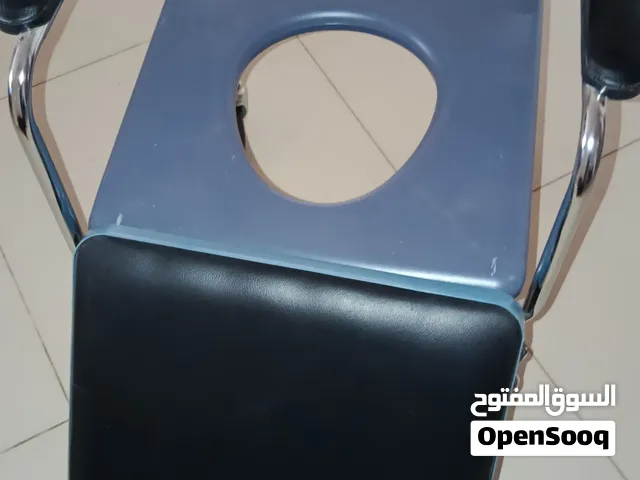 كرسي طبي شبه جديد