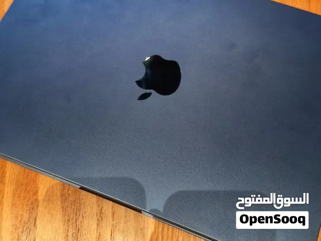 ماك بوك اير 13 M5 نسخة عالية 24 رام و1 تيرا مع آبل كير