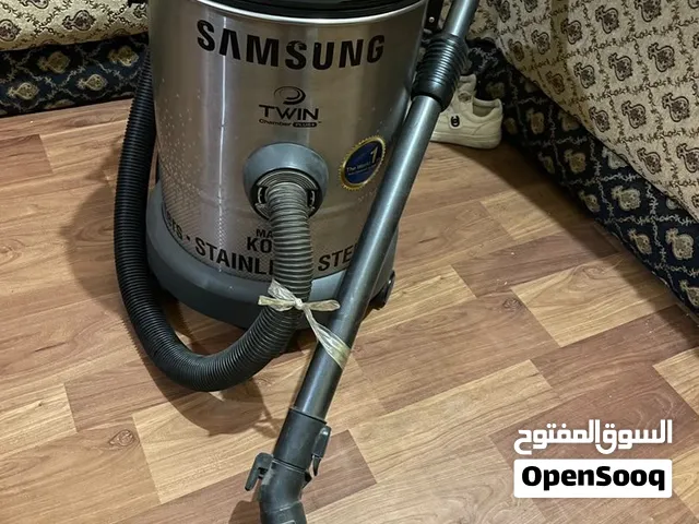 مكنسه كهربائيه من شركة سامسونج 20 لتر 2000وات