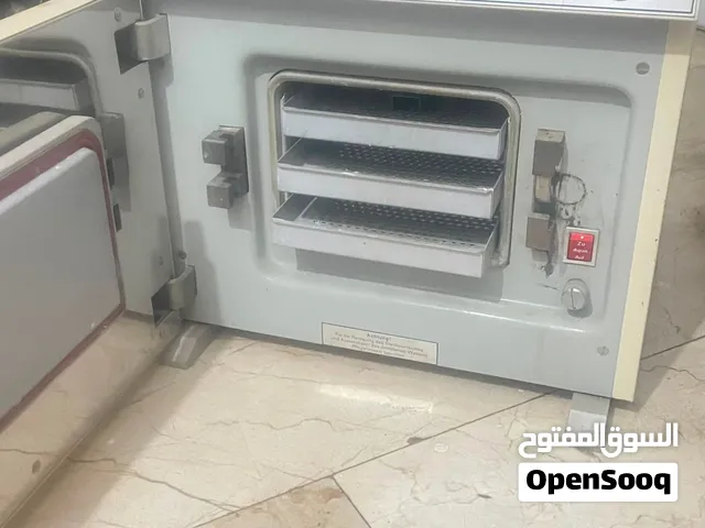 اله تعقيم موديل AESCULAP 350 الامانيه مستعمله استعمال نضيف
