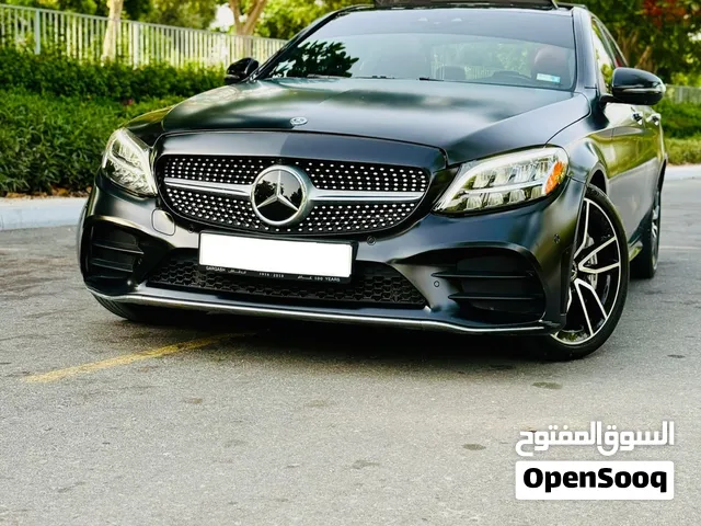 مرسيدس AMG C43 موديل 2019 قمة الفخامة والرياضية والداخلية الحمراء الجميلة من الشركة