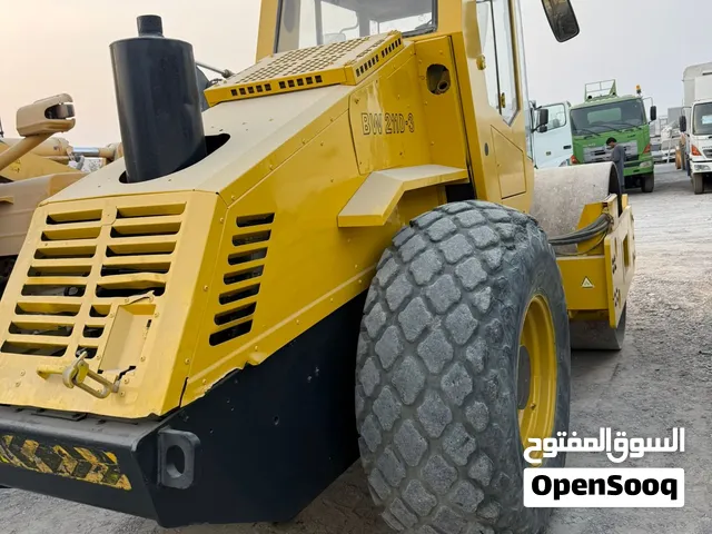 البيع مدحلة بوماك 2005