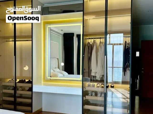 خزائن ملابس بتصاميم عصرية خزائن حائط تخزين ظرف زجاج بانوراما مضيئة تفصيل أحدث الموديلات والتصاميم