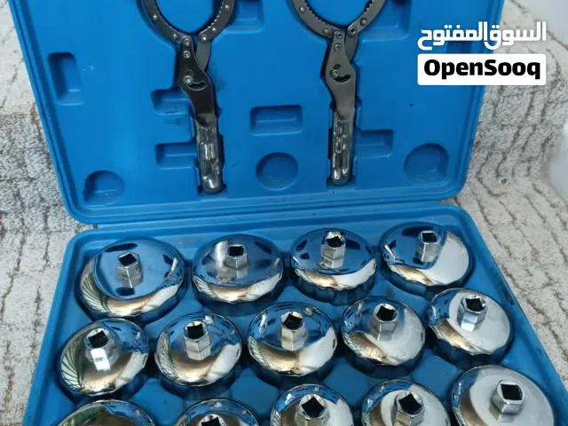 معدات صنااااعية شبة وكالة للبيع