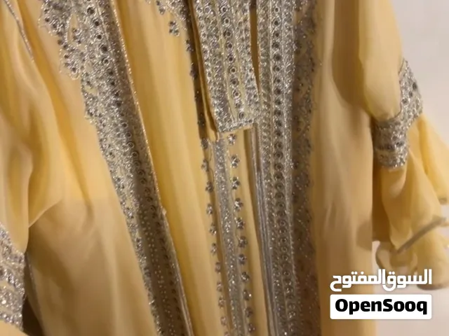قفطان لمده ساعه لابسته مستعمل