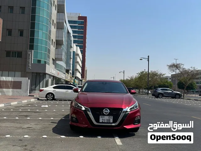 نيسان التيما 2019 وارد امريكي Nissan Altima Platinum 2019 – 2.5L