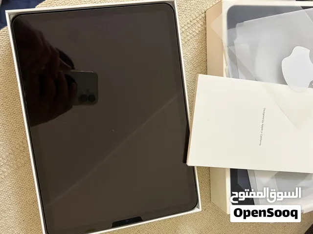 Apple iPad Air 5 256 GB in Al Batinah