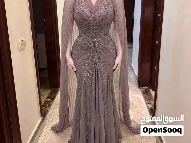 فساتين سواريه وسهره وارد استراليا