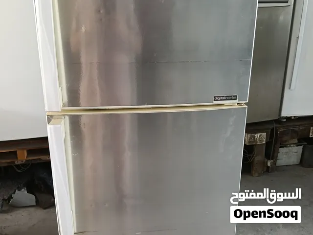 بحالة ممتازة