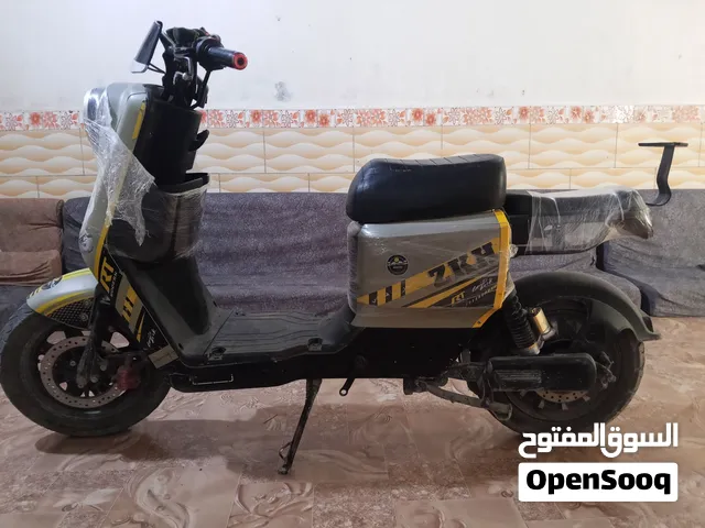 دراجه شحن R11 موديل 2024 البطاريات اربعه
