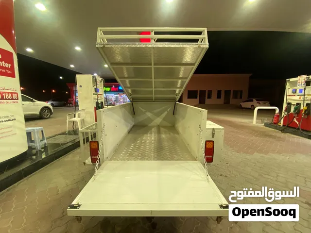 عربة رحلات ( ترولي اغراض)