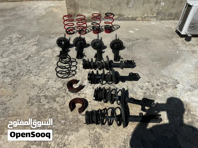 مساعدات صدمات مستعملة للسيارات+ شل  امامي تويوتا افالون الاصلي